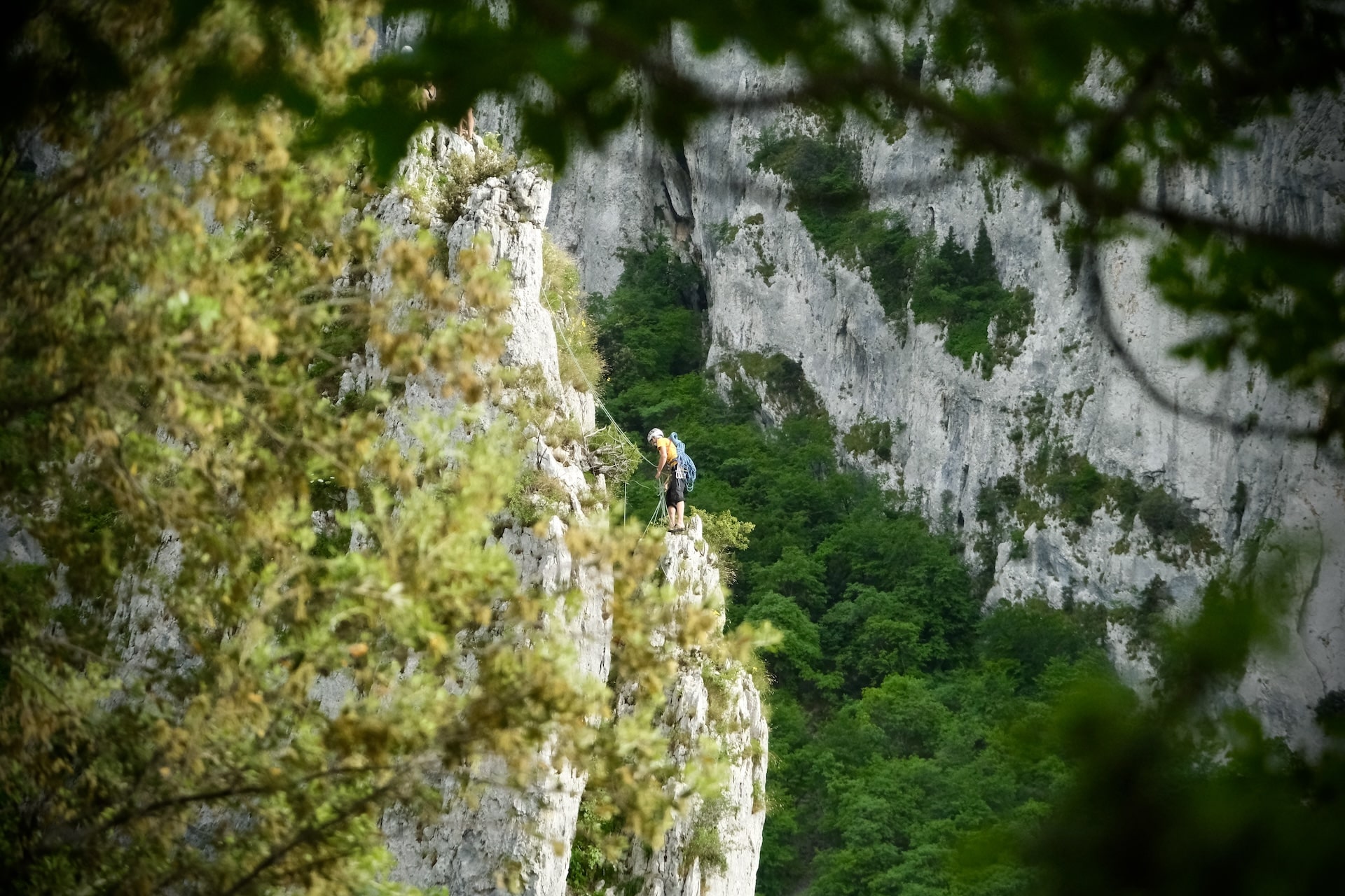 vela-draga-abseilen-turm-min